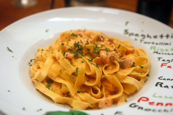 Tagliatelle Salmone